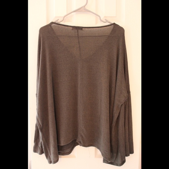 BDG Green Sweater with Pockets - Picture 2 of 2